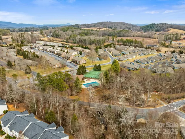 $268,000 | 1206 Deermouse Way, Hendersonville, NC 28792