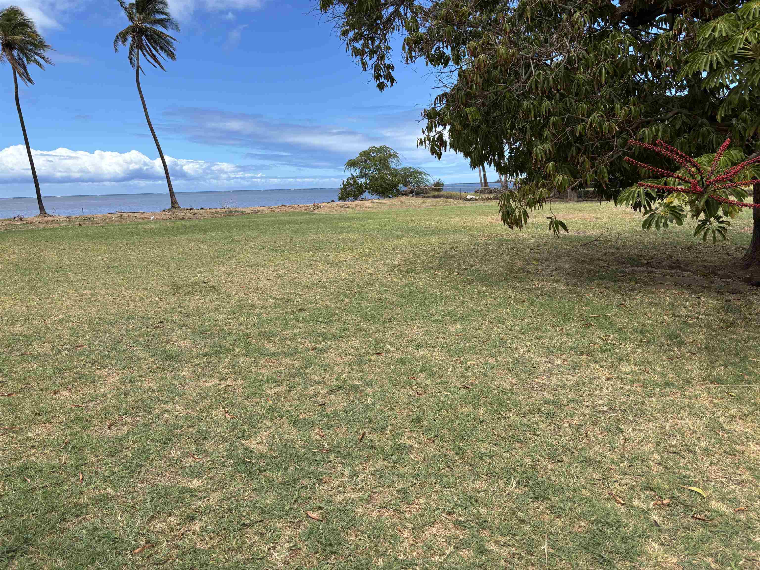 260 Seaside Street Kaunakakai, HI 96748 - Photo 16 of 17 a view of a lake view