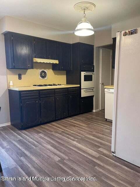 21 Birch Road Staten Island, NY 10303 - Photo 13 of 35 13