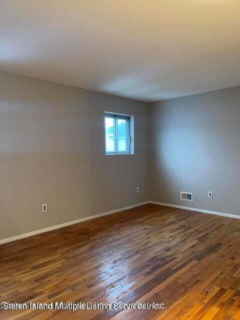21 Birch Road Staten Island, NY 10303 - Photo 18 of 35 18
