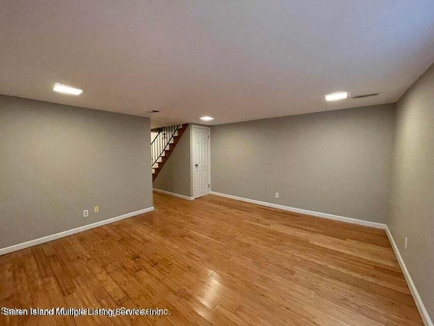 21 Birch Road Staten Island, NY 10303 - Photo 24 of 35 24