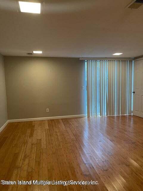 21 Birch Road Staten Island, NY 10303 - Photo 28 of 35 28