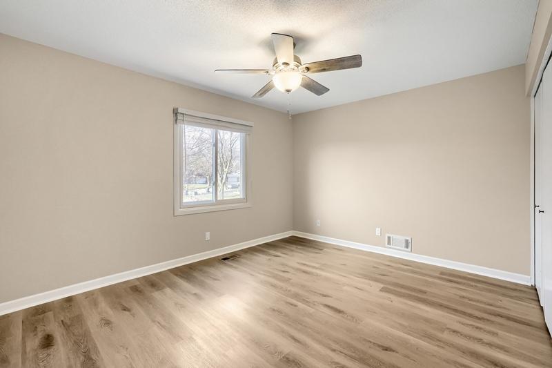 4668 Penkwe Way Eagan, MN 55122 - Photo 16 of 31