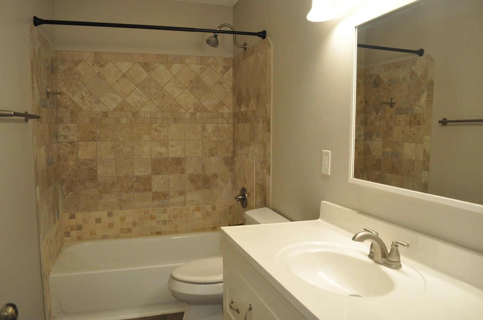 4668 Penkwe Way Eagan, MN 55122 - Photo 17 of 34