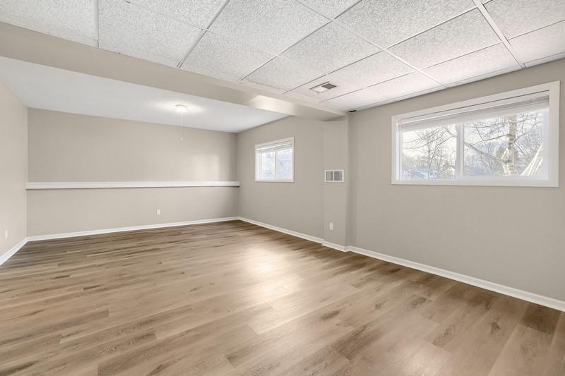4668 Penkwe Way Eagan, MN 55122 - Photo 25 of 31