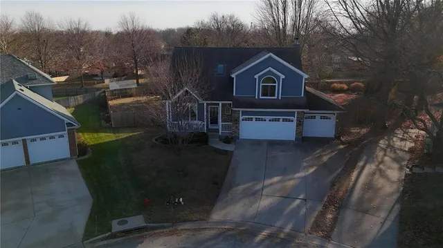 $370,000 | 2401 Northeast Springbrook Street, Blue Springs, MO 64014