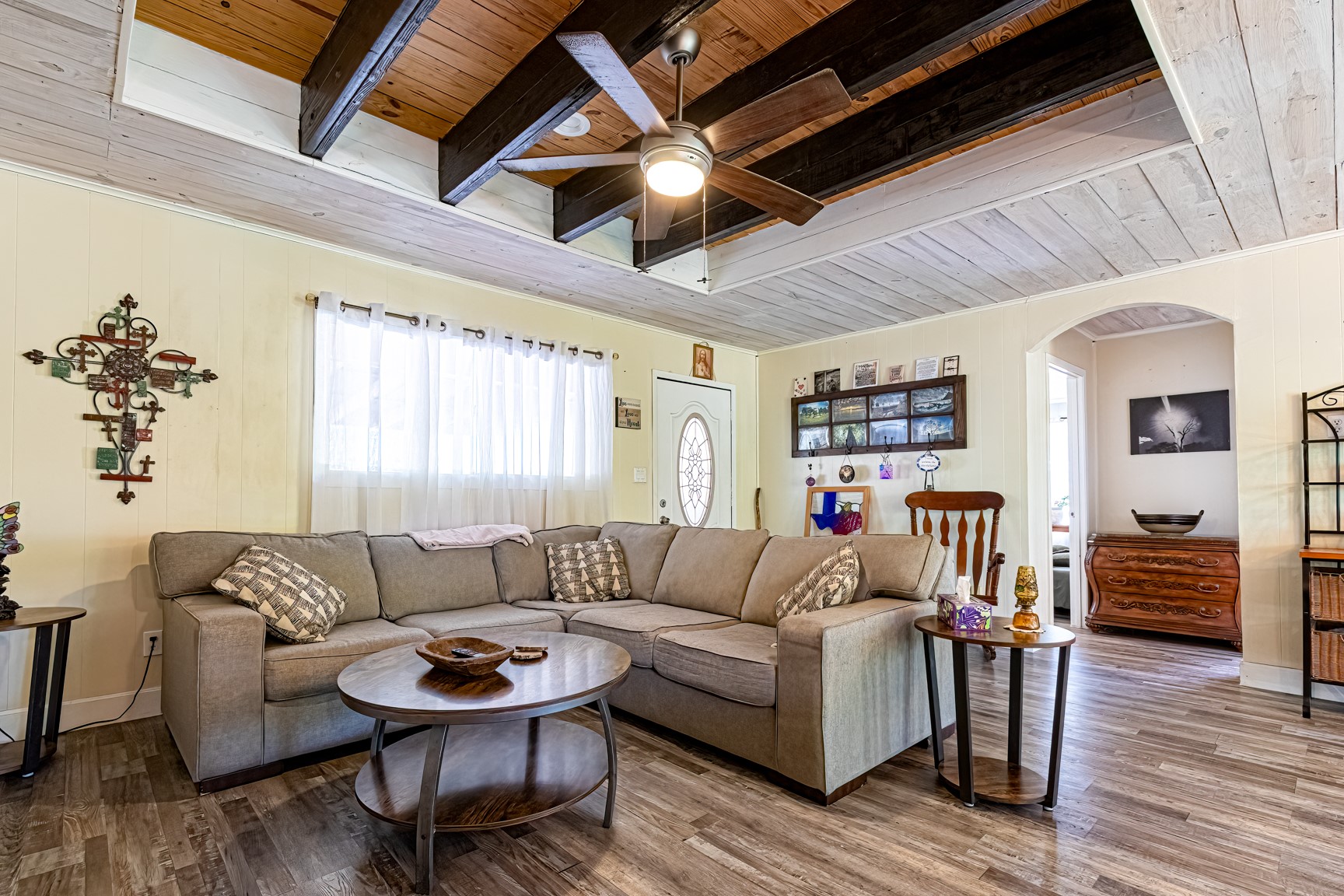 1014 River Road Goodrich, TX 77335 - Photo 2 of 31 Roomy living area that makes entertainment comfortable!