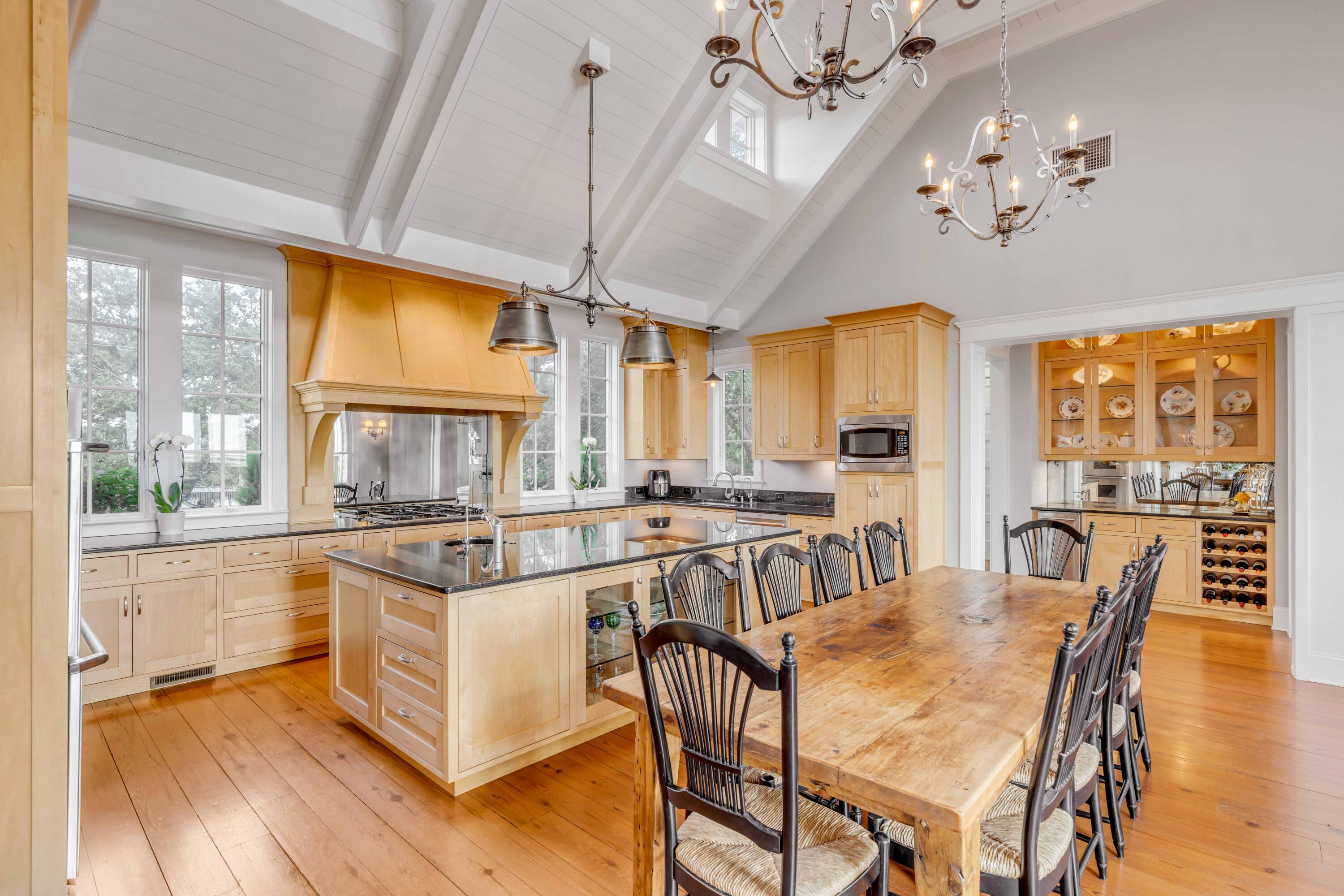 339 Bayview Drive Mount Pleasant, SC 29464 - Photo 27 of 100 339Bayview_NickCannPhoto-30