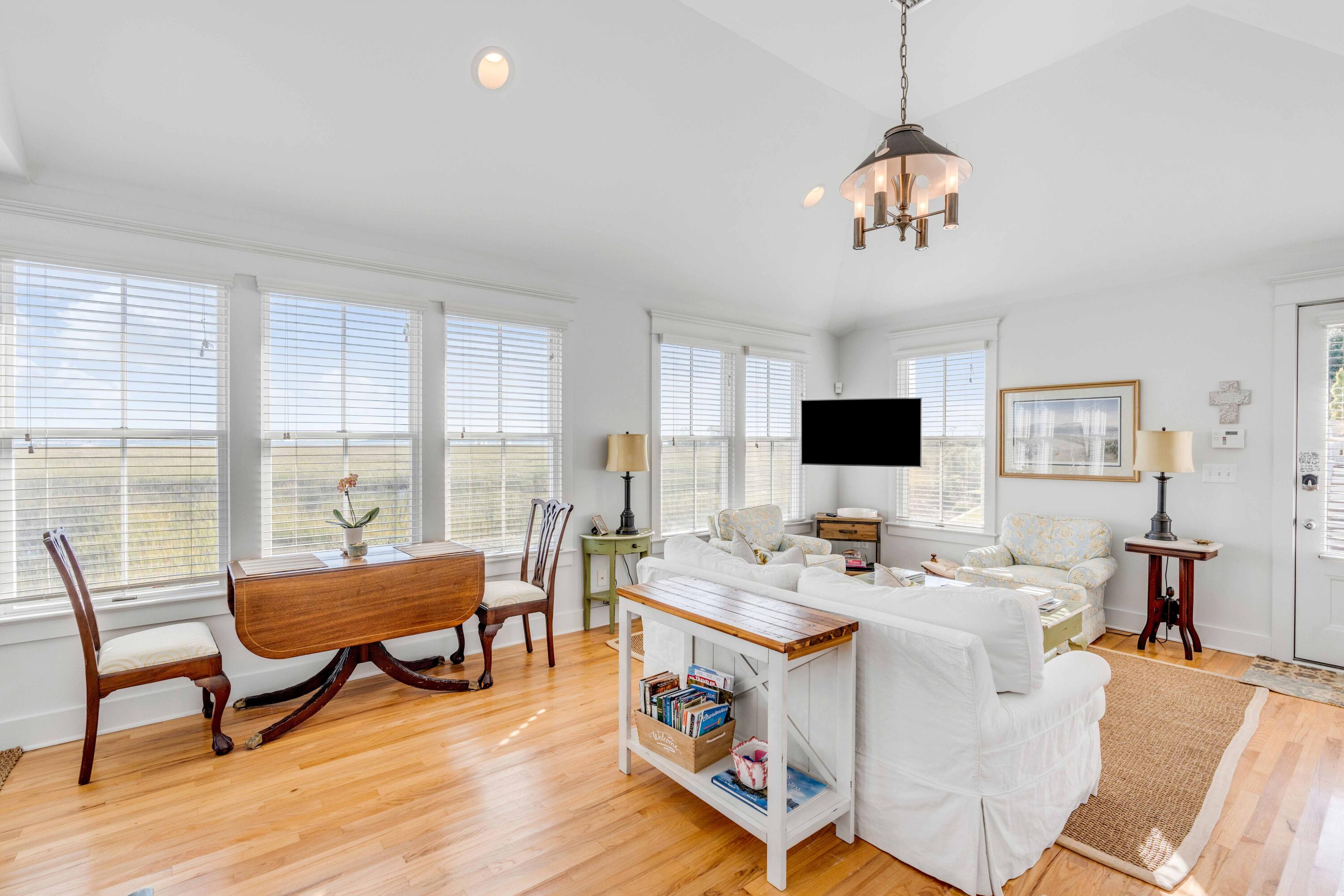 339 Bayview Drive Mount Pleasant, SC 29464 - Photo 78 of 100 339Bayview_NickCannPhoto-9