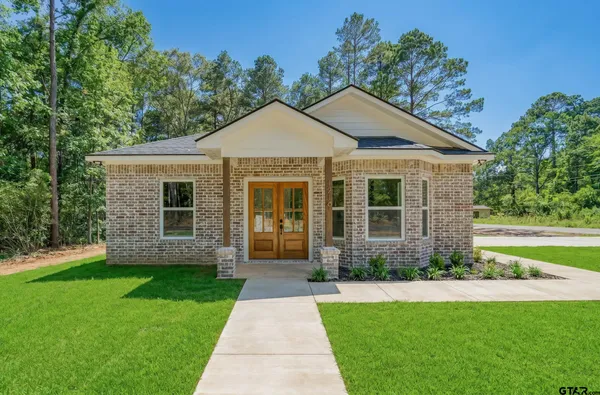 $269,900 | 1219 Cherokee Street, Longview, TX 75604