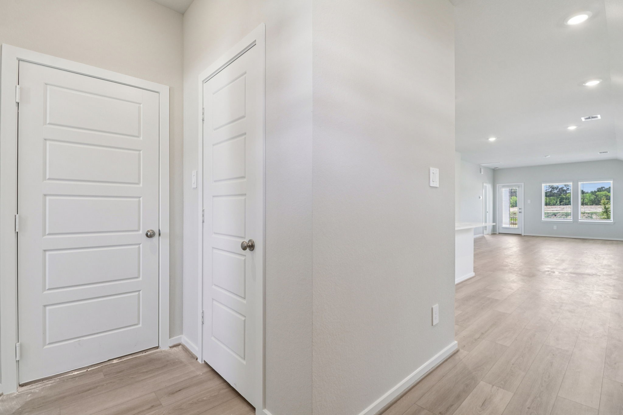 14150 Granger Pointe Lane Conroe, TX 77302 - Photo 5 of 32