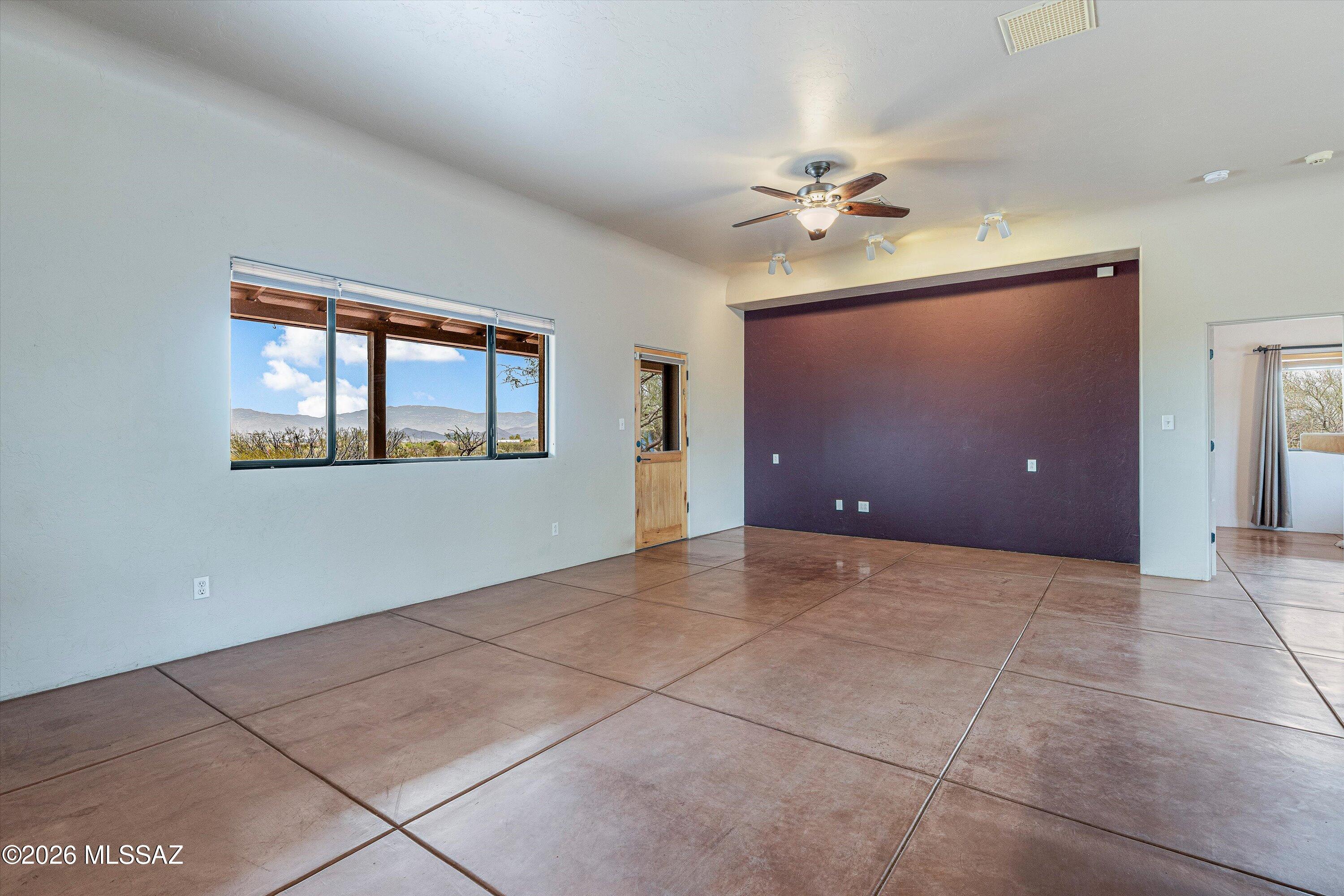 2701 East Sahuarita Road Vail, AZ 85641 - Photo 4 of 50 11-130886360