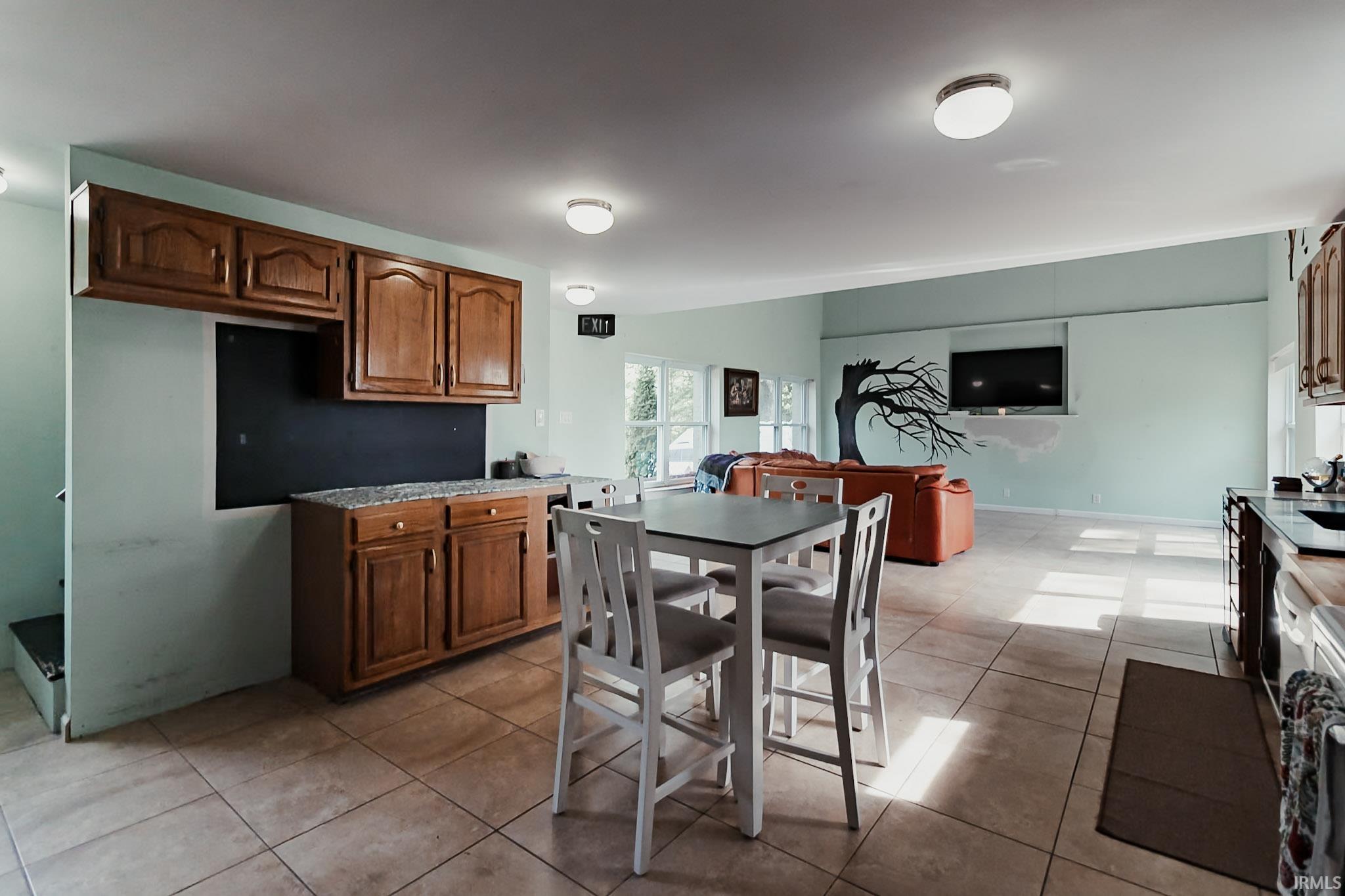 3101 Kuebler Road Evansville, IN 47720 - Photo 11 of 32