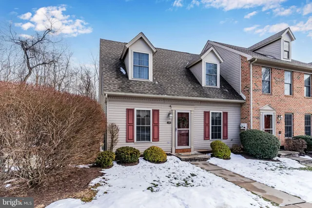 $225,000 | 135 Hunters Ridge Drive, Harrisburg, PA 17110