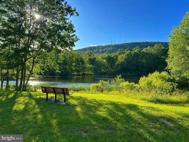 $225,000 | 135 Hunters Ridge Drive, Harrisburg, PA 17110