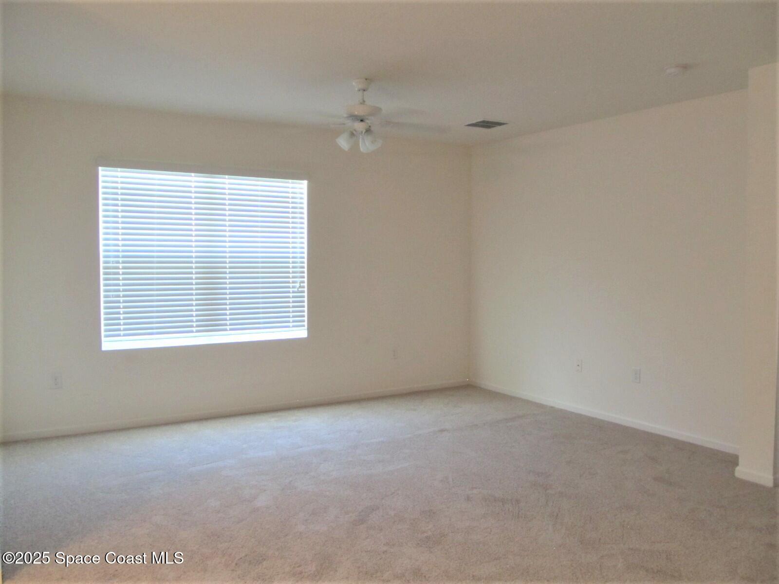 2002 Elkins Point Melbourne, FL 32935 - Photo 3 of 25 Living Room