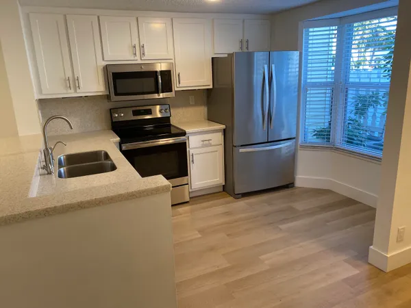 $2,650 | 2879 Northeast 15th Street, Pompano Beach, FL 33062