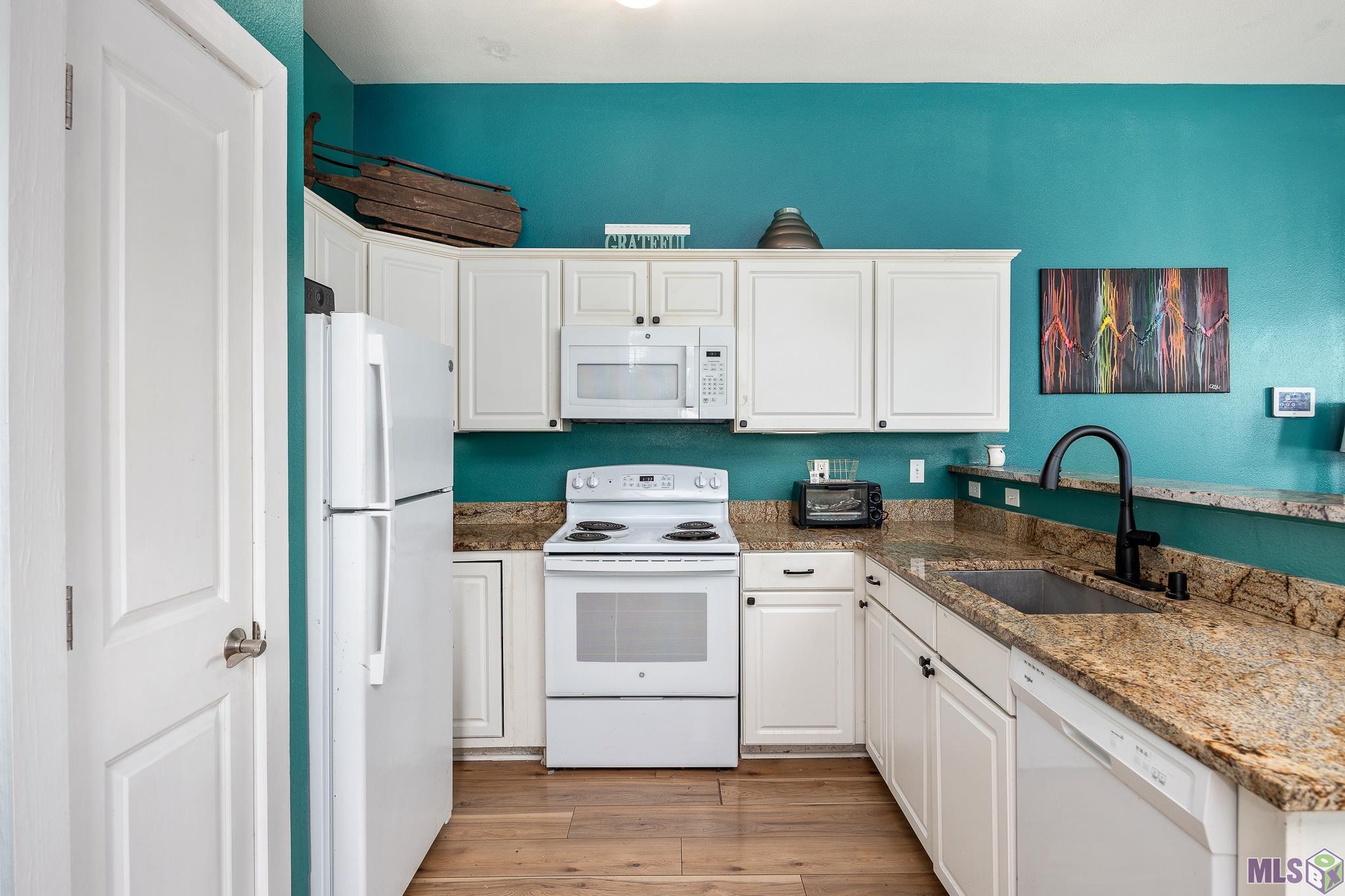 9352 Martinique Drive Baton Rouge, LA 70810 - Photo 19 of 21