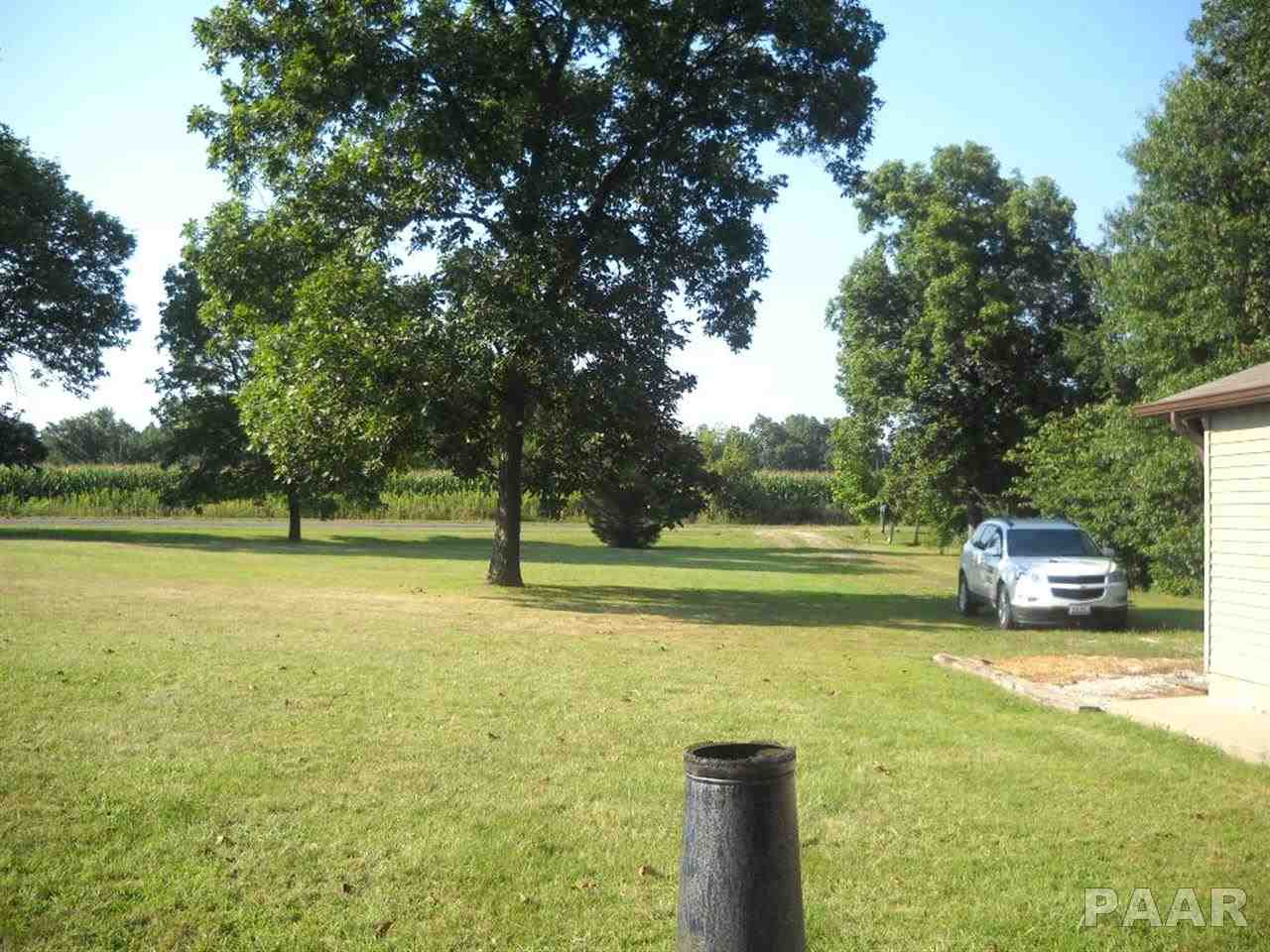 1361 Sun Road Washburn, IL 61570 - Photo 4 of 13 Gallery Image 4