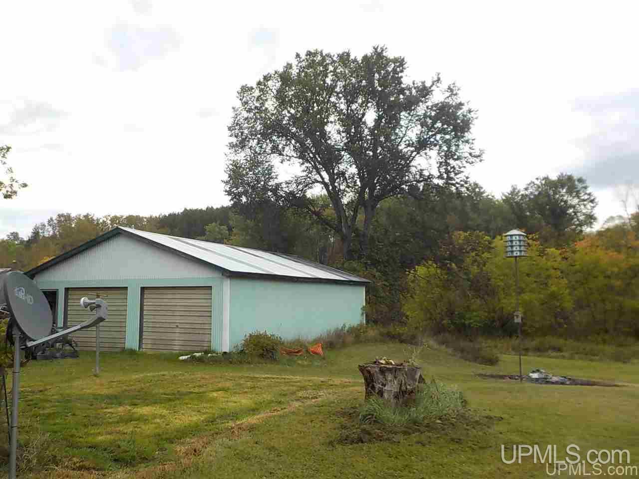 105 Park City Road Amasa, MI 49903 - Photo 20 of 33