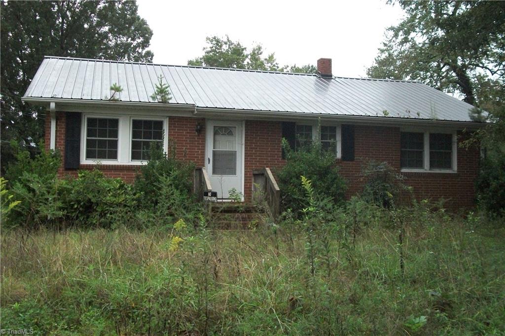 498 Giles Road Lexington, NC 27295 - Photo 2 of 42 Gallery Image 2
