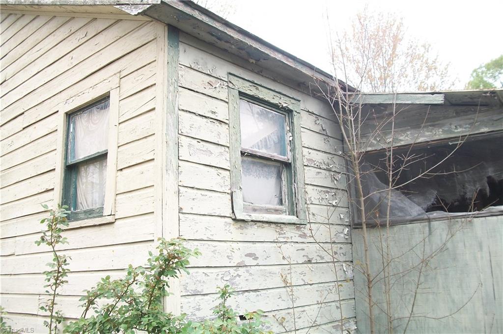 498 Giles Road Lexington, NC 27295 - Photo 30 of 42 Gallery Image 30