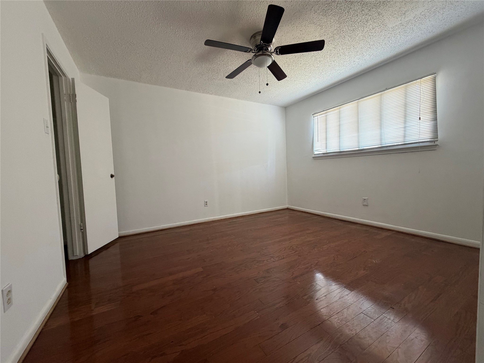 4307 Bugle Road Houston, TX 77072 - Photo 13 of 18