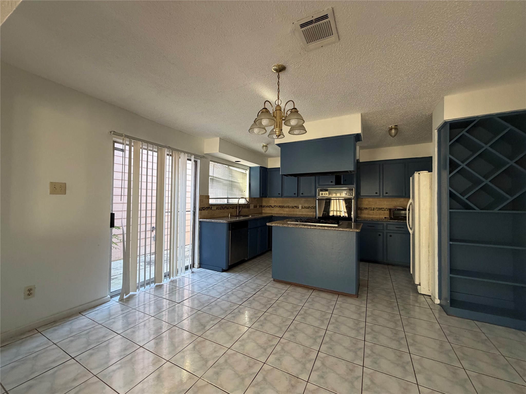 4307 Bugle Road Houston, TX 77072 - Photo 14 of 18