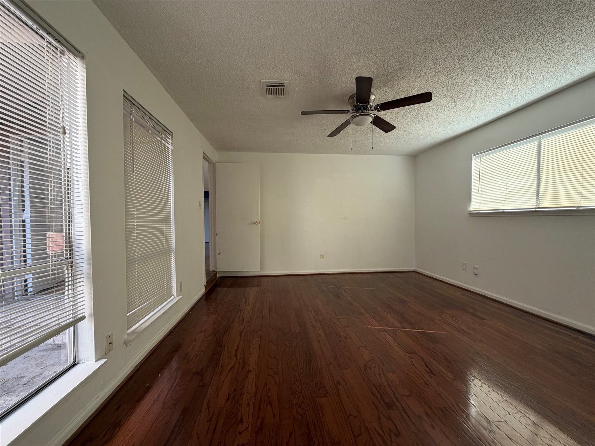 4307 Bugle Road Houston, TX 77072 - Photo 16 of 18