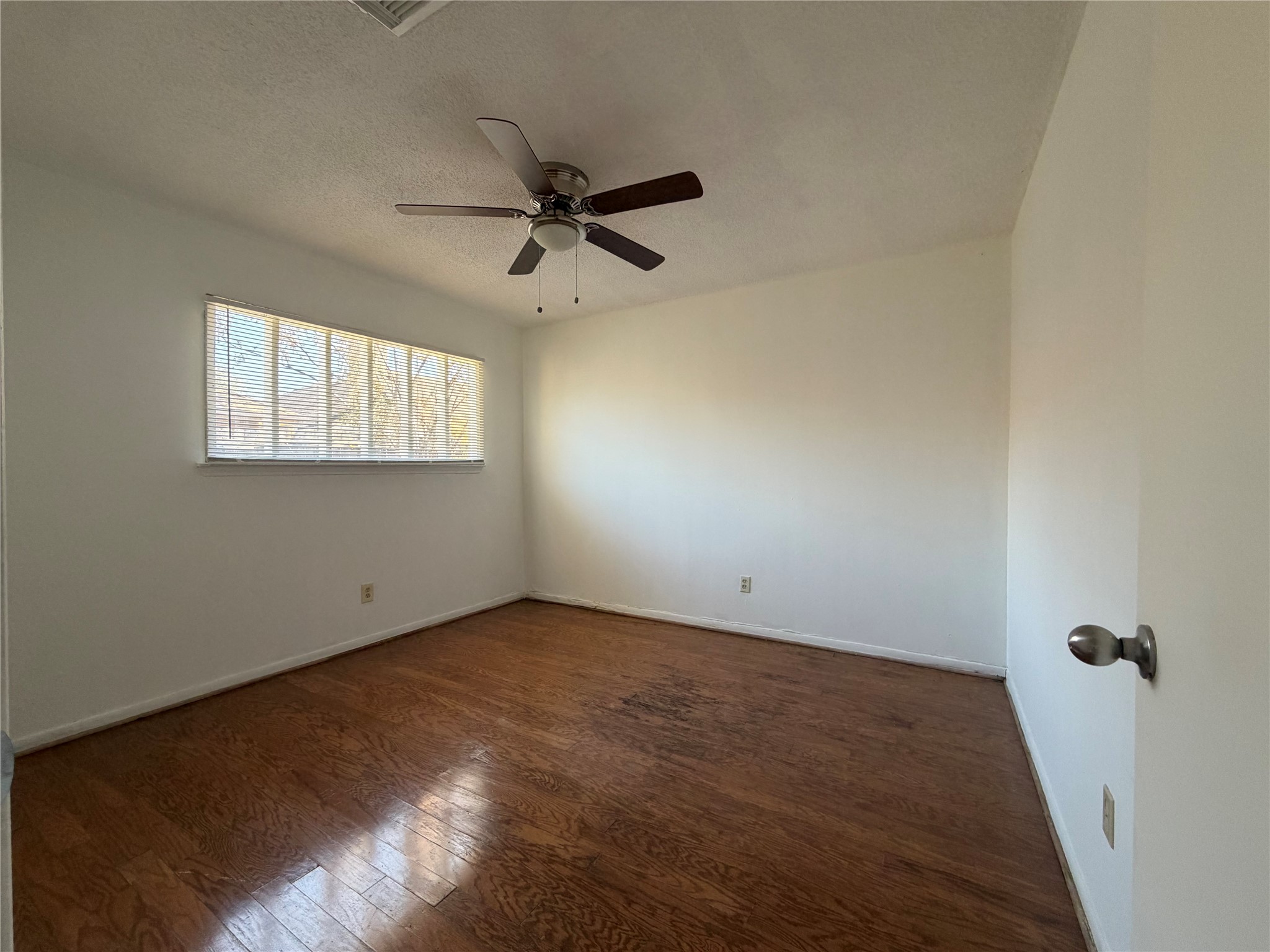 4307 Bugle Road Houston, TX 77072 - Photo 7 of 18