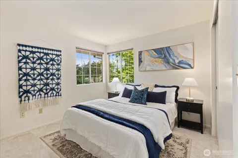 $875,000 | 6631 114th Avenue Southeast, Bellevue, WA 98006