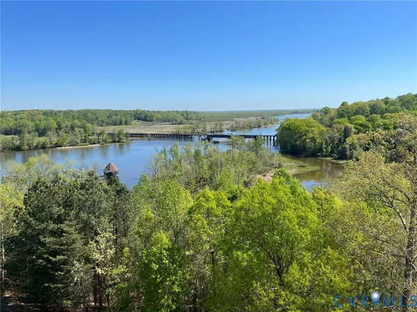 $599,950 | 301 Beacon Ridge Drive, Unit 804, Hopewell, VA 23860