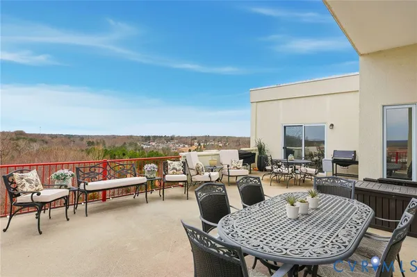 $610,000 | 301 Beacon Ridge Drive, Unit 804, Hopewell, VA 23860