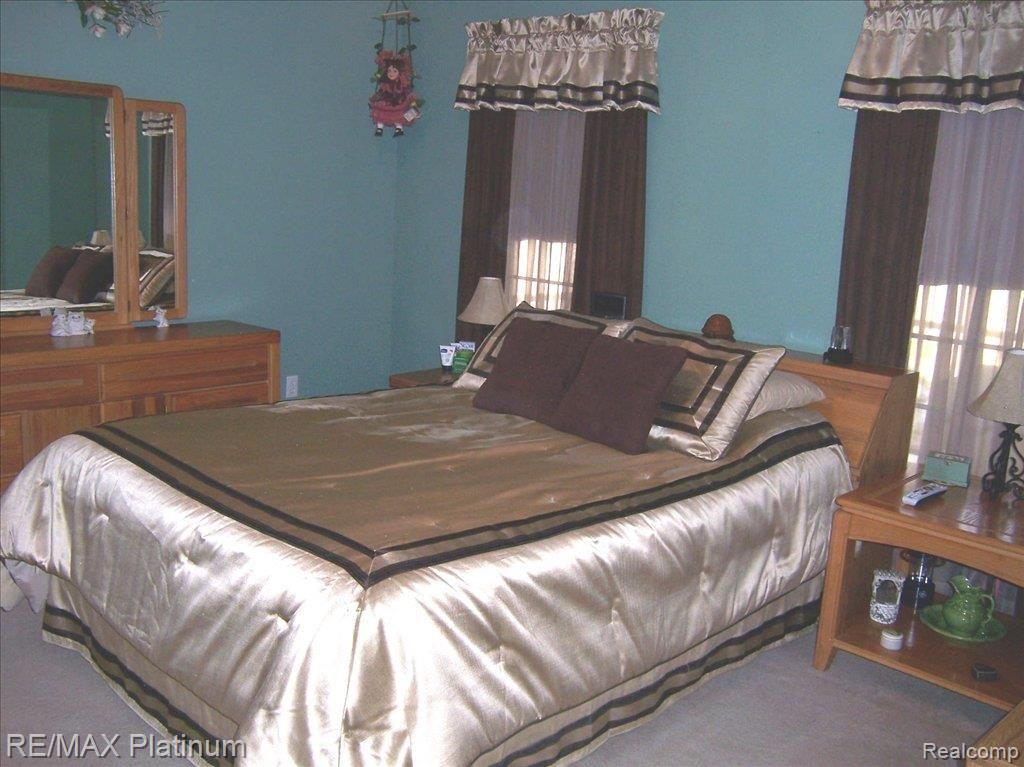 5500 Dutcher Road Howell, MI 48843 - Photo 15 of 25 5500 Dutcher 044