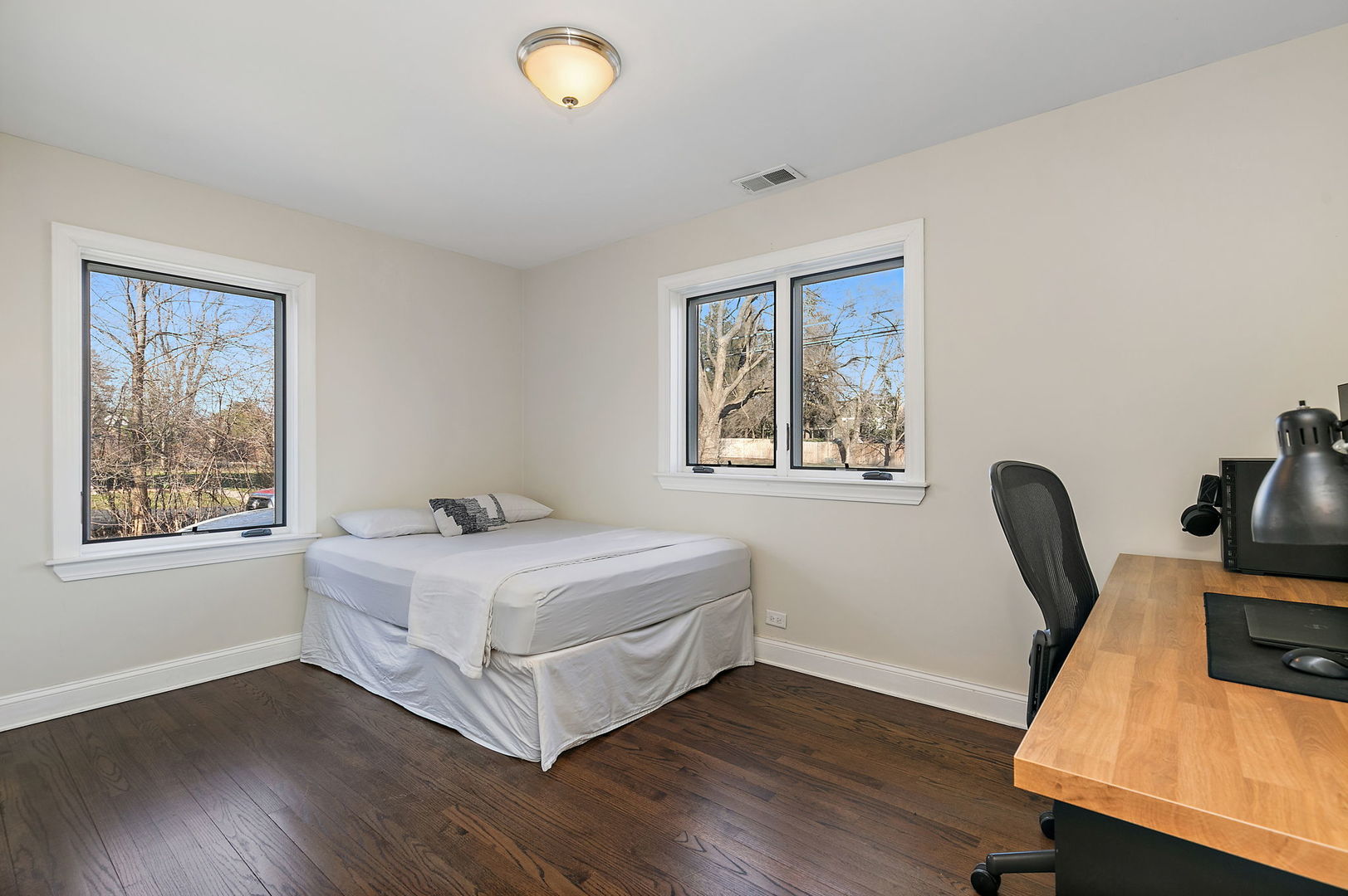 206 North Wheeling Road Prospect Heights, IL 60070 - Photo 20 of 44 Gallery Image 20