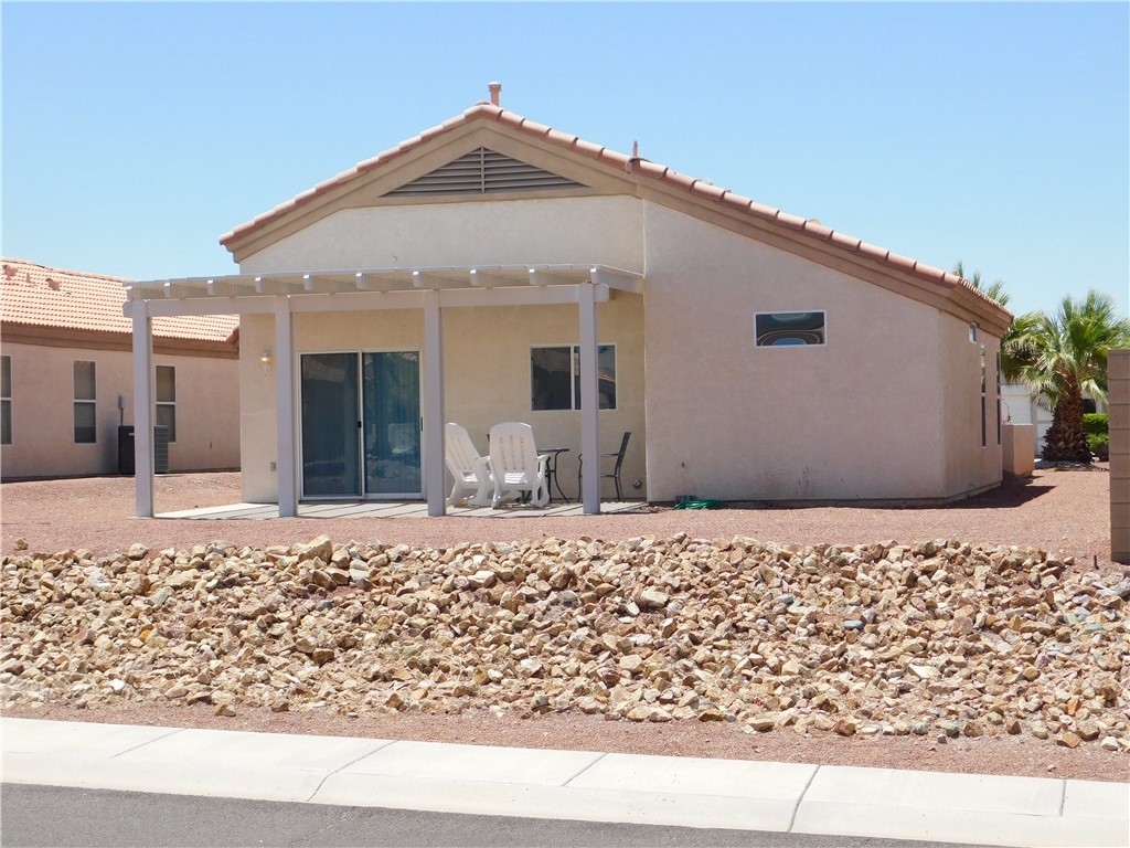 2449 Wilder Road Bullhead City, AZ 86442 - Photo 14 of 45 a front view of a house