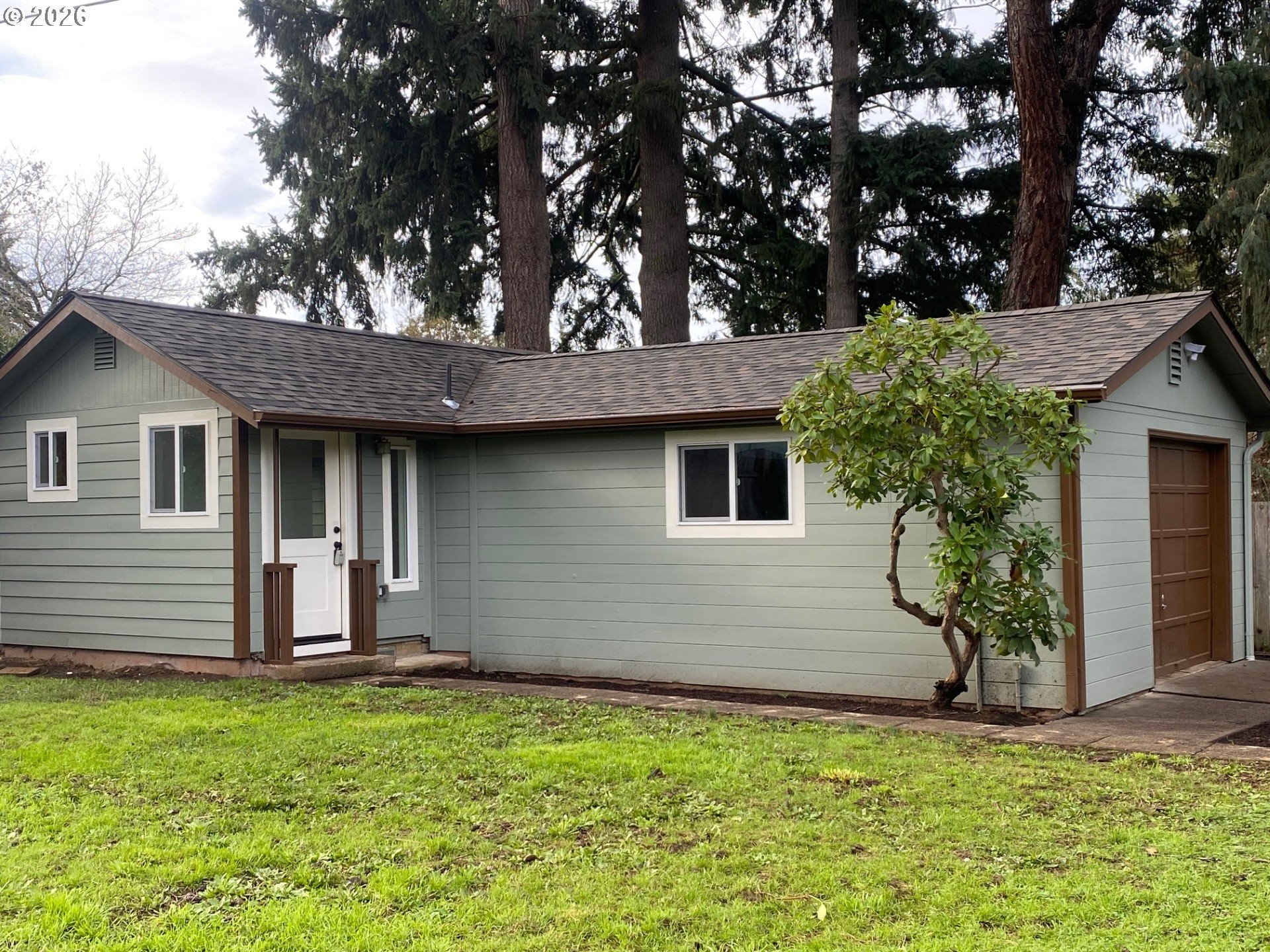 3248 West 15th Avenue Eugene, OR 97402 - Photo 11 of 33 a view of a house with a yard