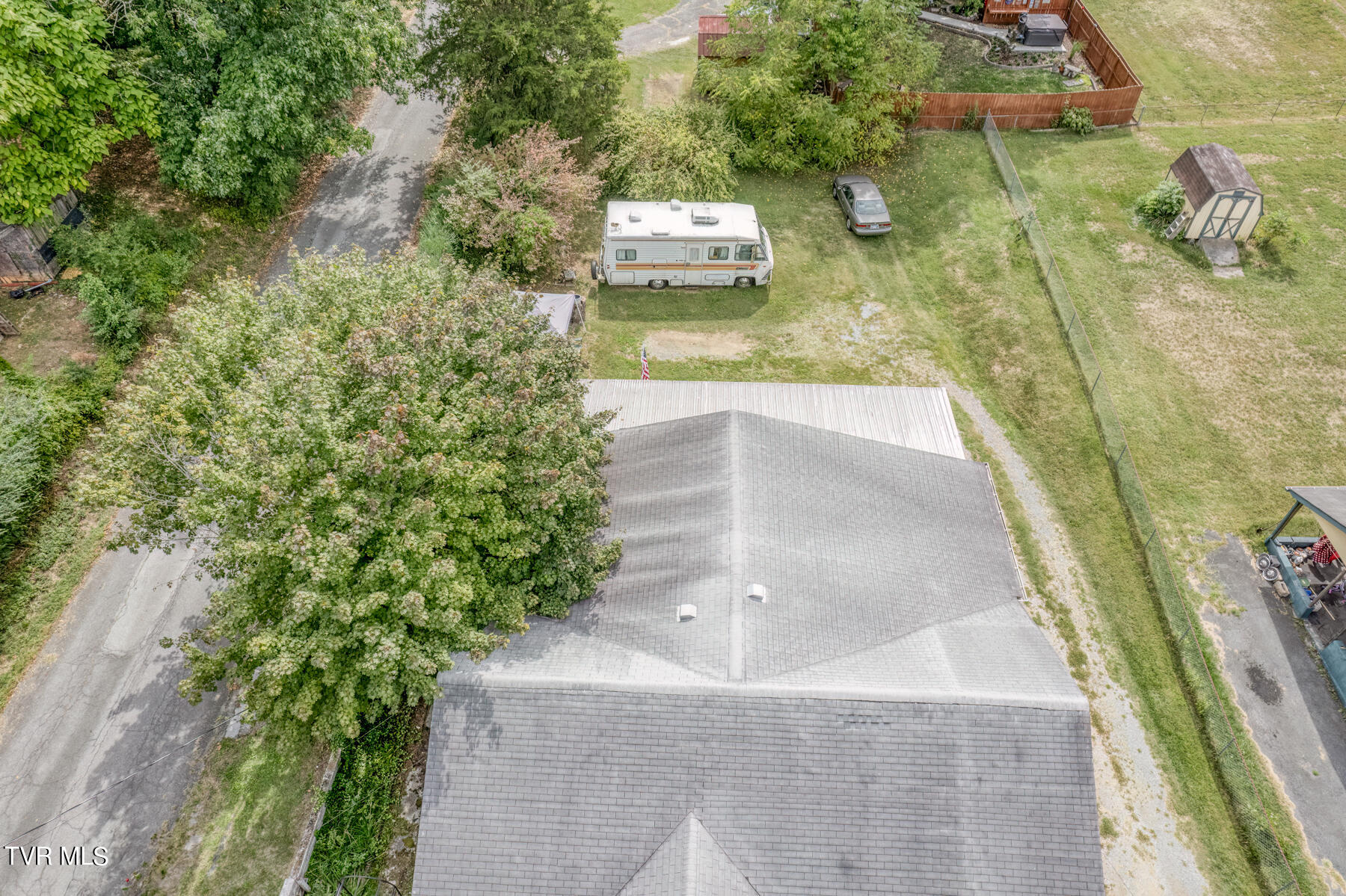 2301 Bay Street Bristol, TN 37620 - Photo 13 of 14 2301 Bay St-13