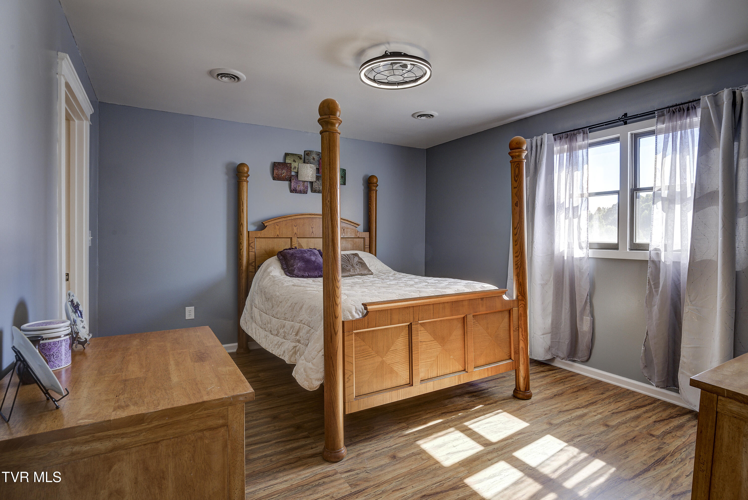 1604 Boones Creek Road Jonesborough, TN 37659 - Photo 34 of 100 Main Bedroom Upstairs