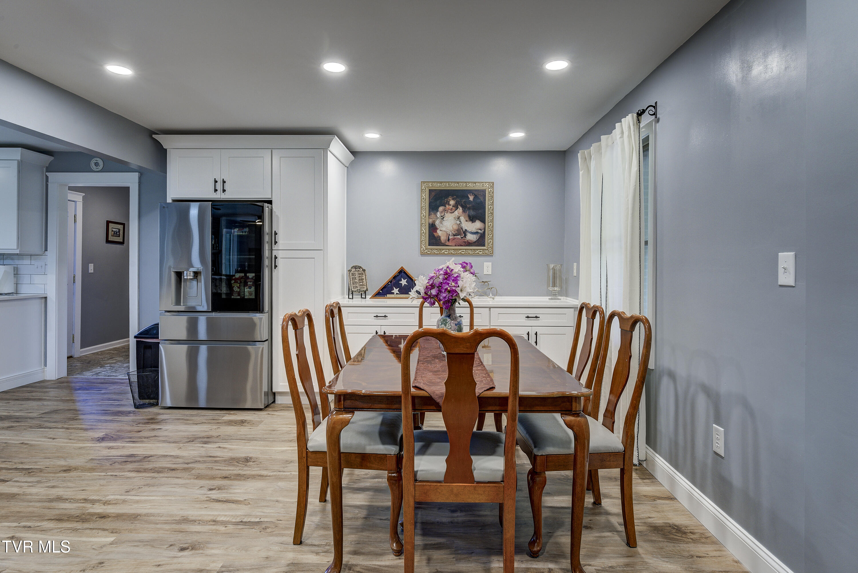 1604 Boones Creek Road Jonesborough, TN 37659 - Photo 6 of 100 Dining Room