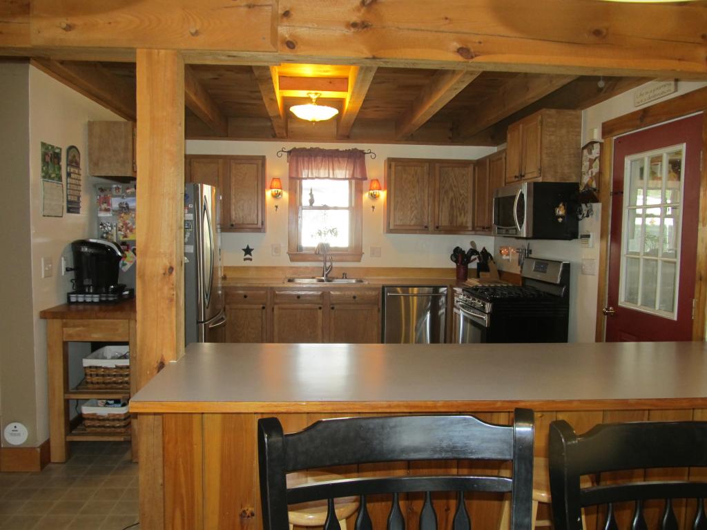 14 Capitol Circle Rochester, NH 03867 - Photo 13 of 36