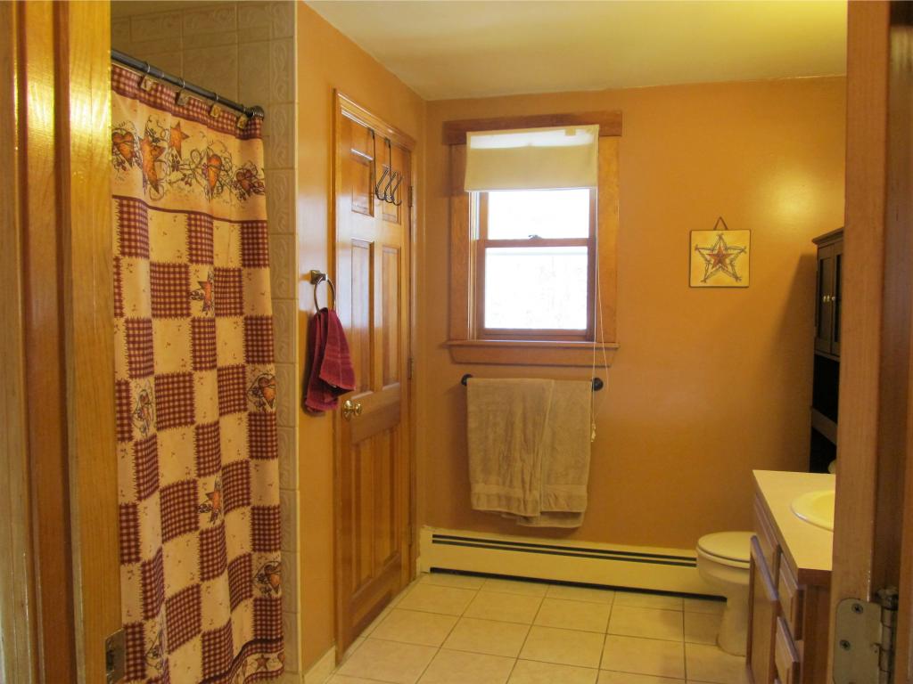 14 Capitol Circle Rochester, NH 03867 - Photo 21 of 36