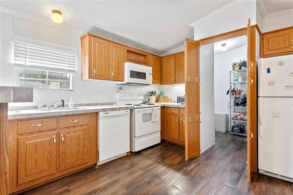 $450,000 | 1120 Falcon Drive, Florien, LA 71429