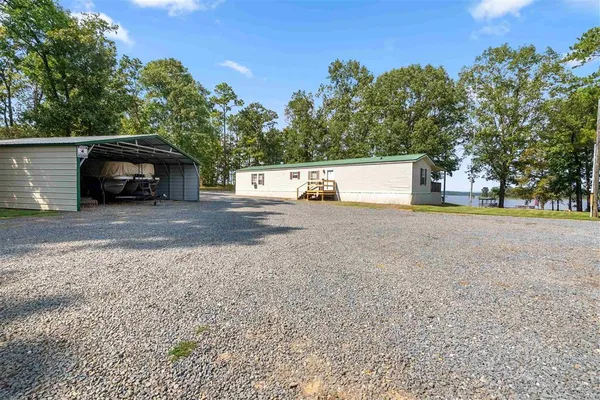 $450,000 | 1120 Falcon Drive, Florien, LA 71429