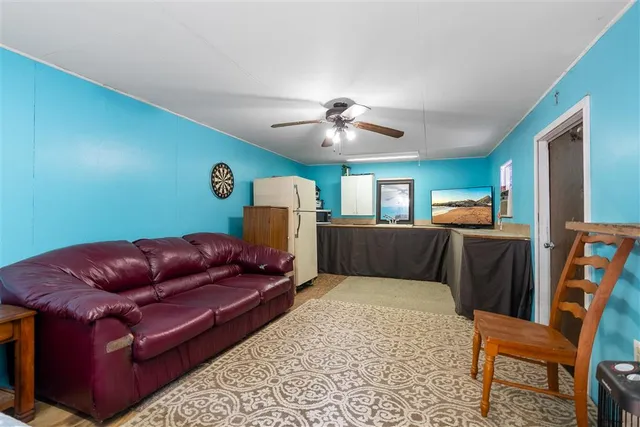 $450,000 | 1120 Falcon Drive, Florien, LA 71429