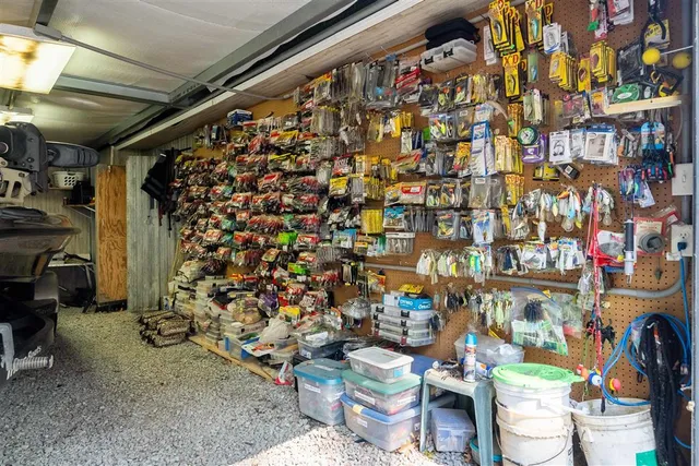 $450,000 | 1120 Falcon Drive, Florien, LA 71429