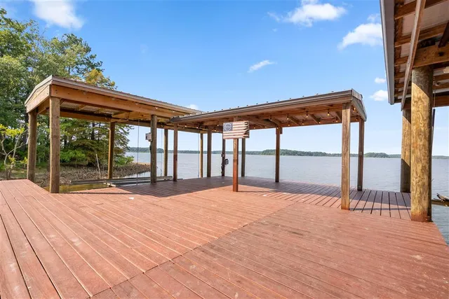$450,000 | 1120 Falcon Drive, Florien, LA 71429