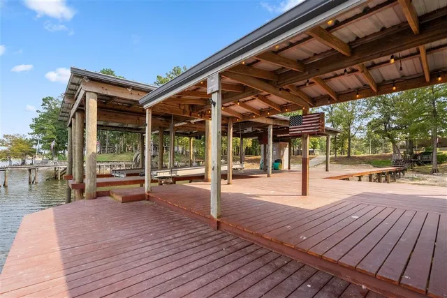 $450,000 | 1120 Falcon Drive, Florien, LA 71429