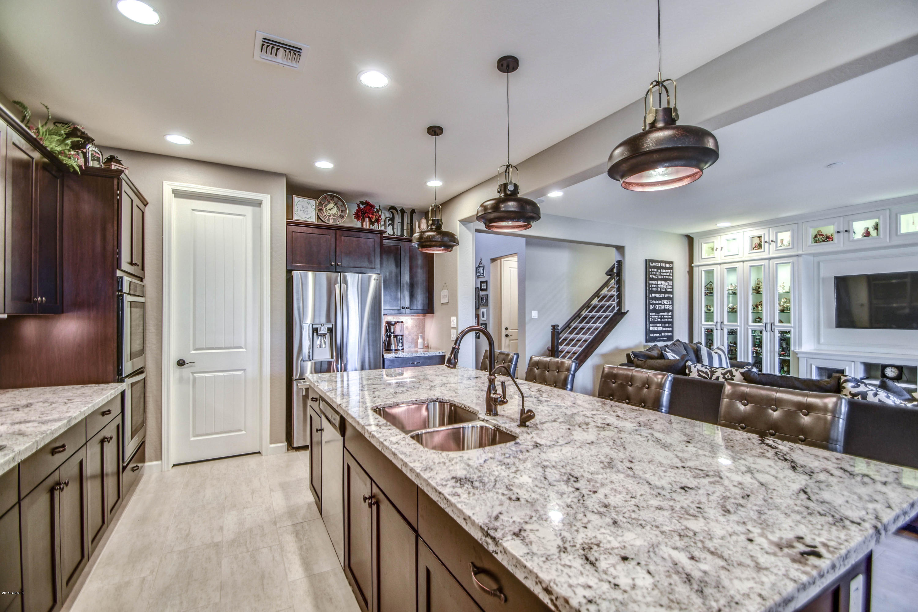 922 West Yellowstone Way Chandler, AZ 85248 - Photo 20 of 79 KITCHEN 8
