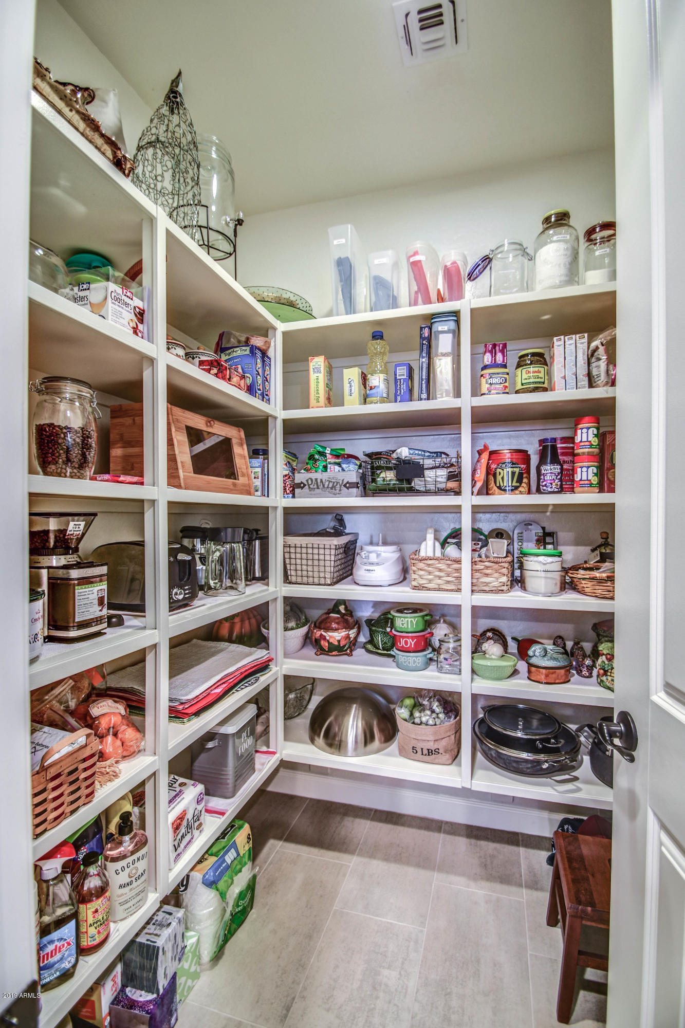 922 West Yellowstone Way Chandler, AZ 85248 - Photo 32 of 79 KITCHEN PANTRY